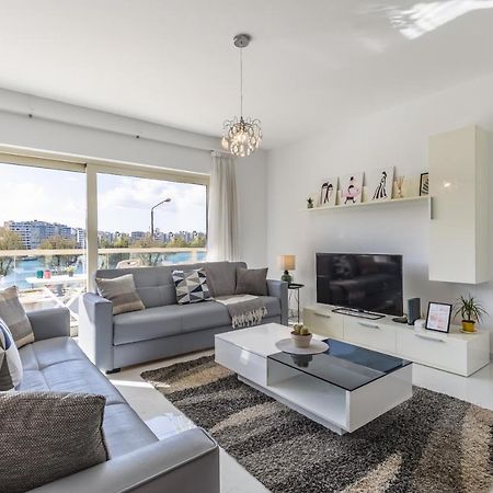 Stunning - Sunnyside 3-Bedroom Sliema Ngoại thất bức ảnh