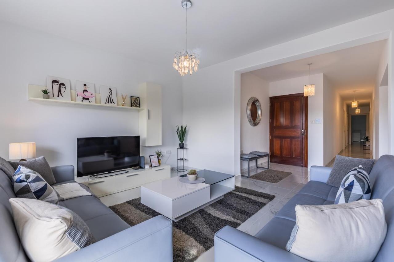 Stunning - Sunnyside 3-Bedroom Sliema Ngoại thất bức ảnh