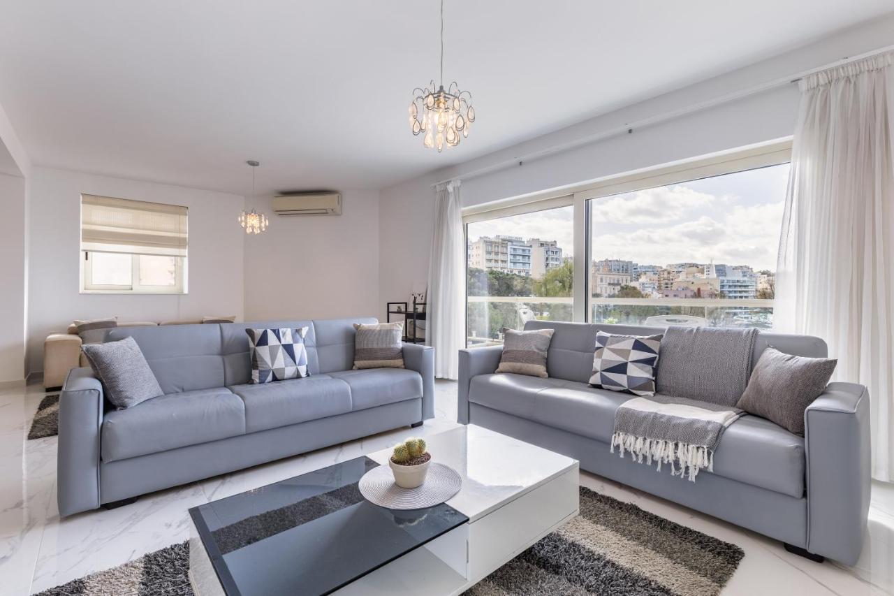 Stunning - Sunnyside 3-Bedroom Sliema Ngoại thất bức ảnh
